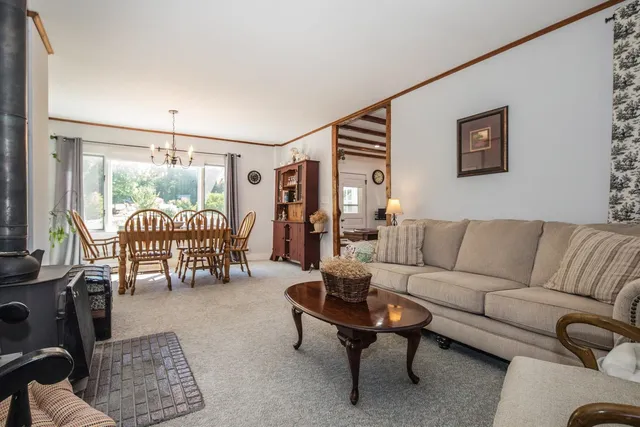 $480,000 | 6948 Us Route, Pittsford, VT 05763