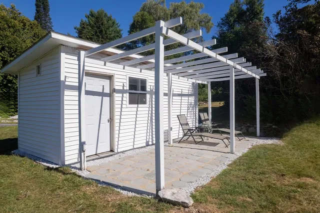 $480,000 | 6948 Us Route, Pittsford, VT 05763