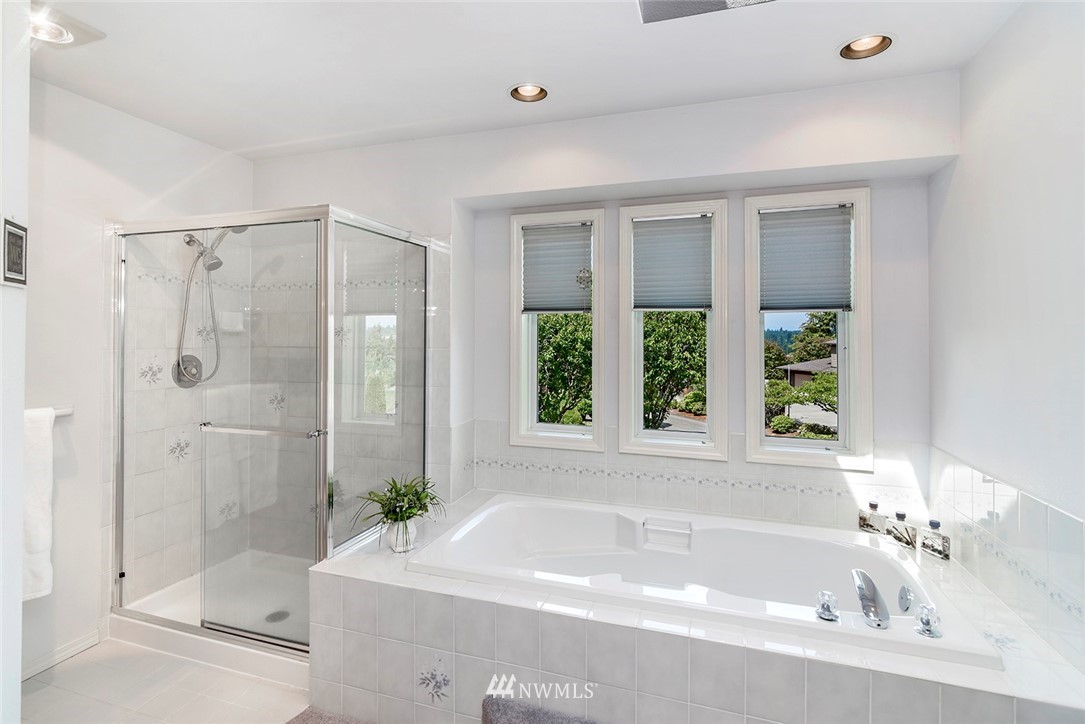 2911 Russet Road Brier, WA 98036 - Photo 21 of 25 Gallery Image 21