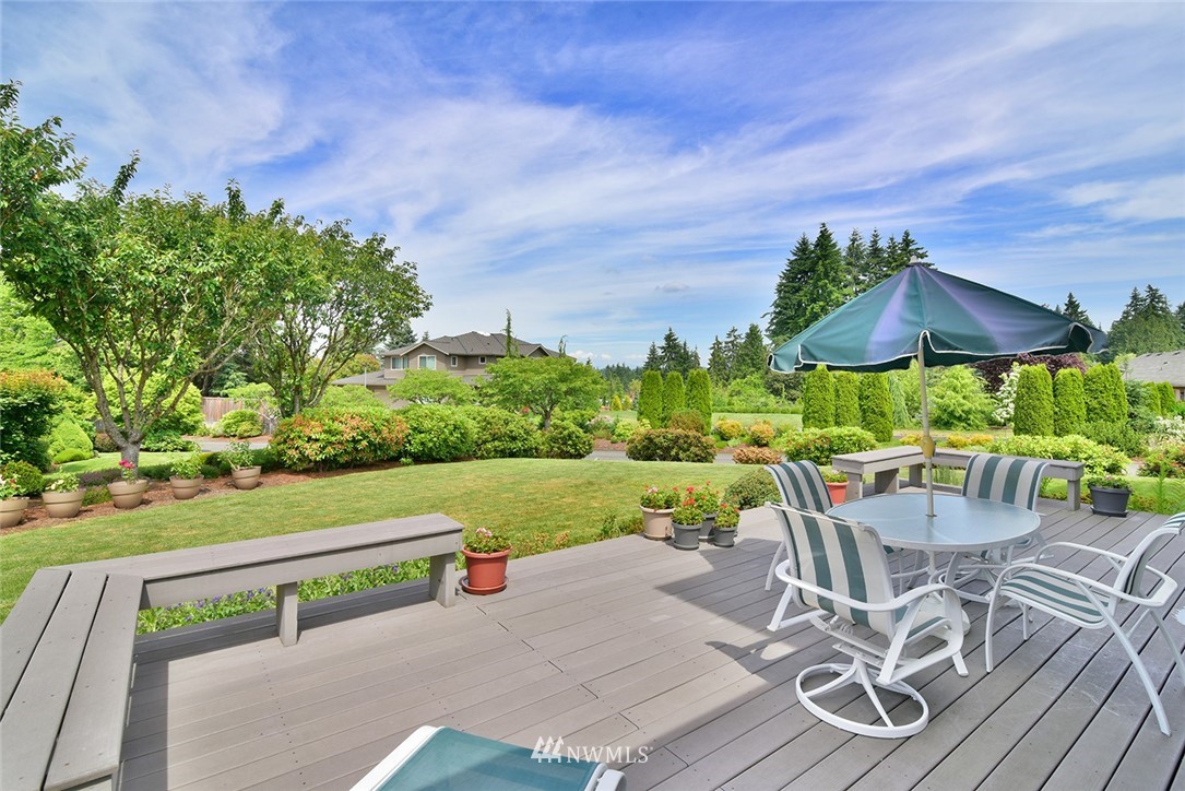 2911 Russet Road Brier, WA 98036 - Photo 23 of 25 Gallery Image 23