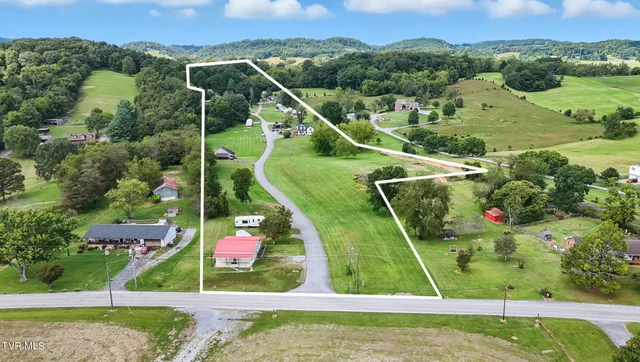 $1,750,000 | 550 Country View Private Drive, Blountville, TN 37617