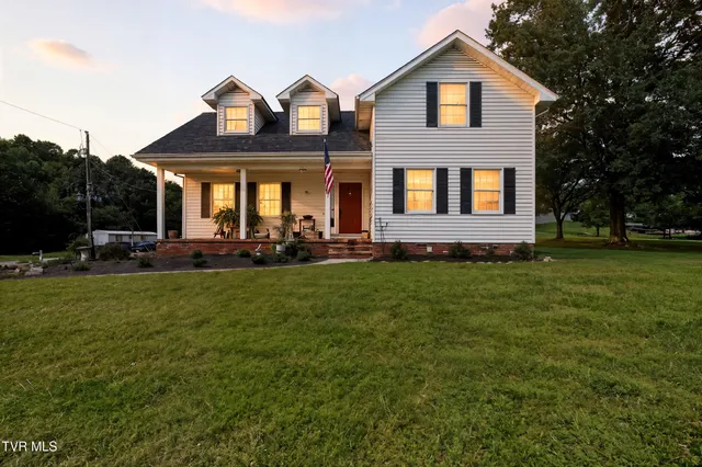 $1,750,000 | 550 Country View Private Drive, Blountville, TN 37617