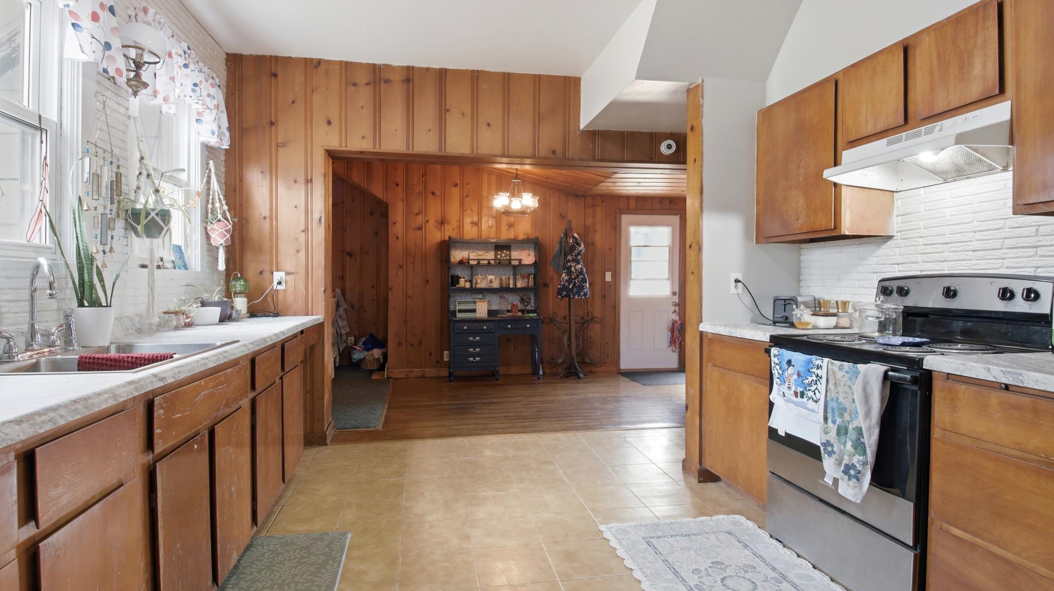 36180 Main Street Whitehall, WI 54773 - Photo 11 of 49
