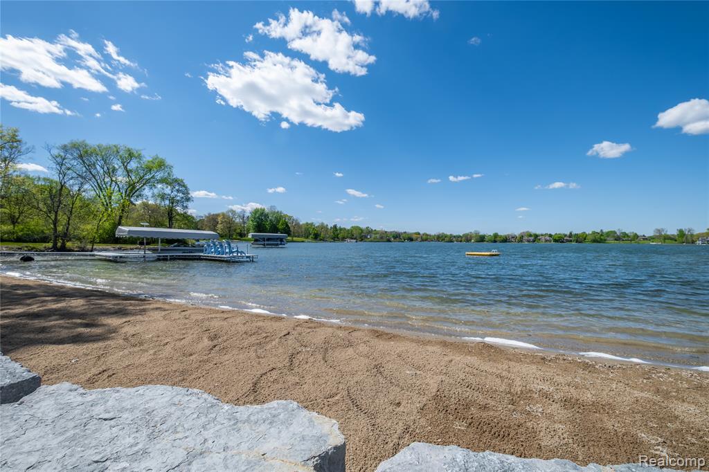 10195 Bennett Lake Road Fenton, MI 48430 - Photo 55 of 67