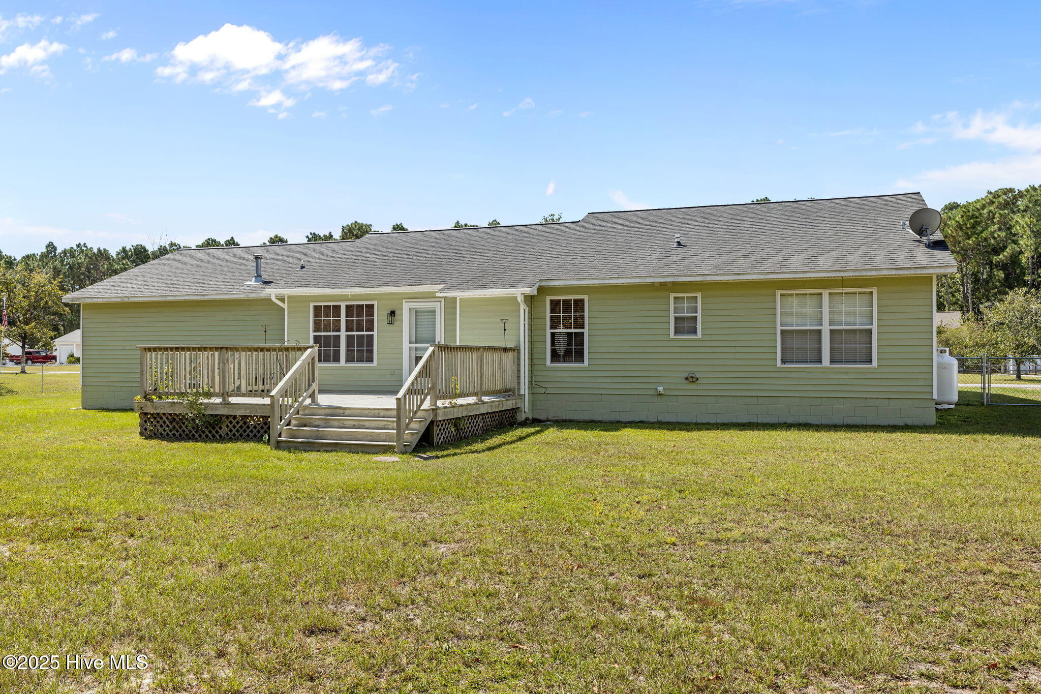 115 Countryside Court Newport, NC 28570 - Photo 18 of 52 Back deck for all those gatherings