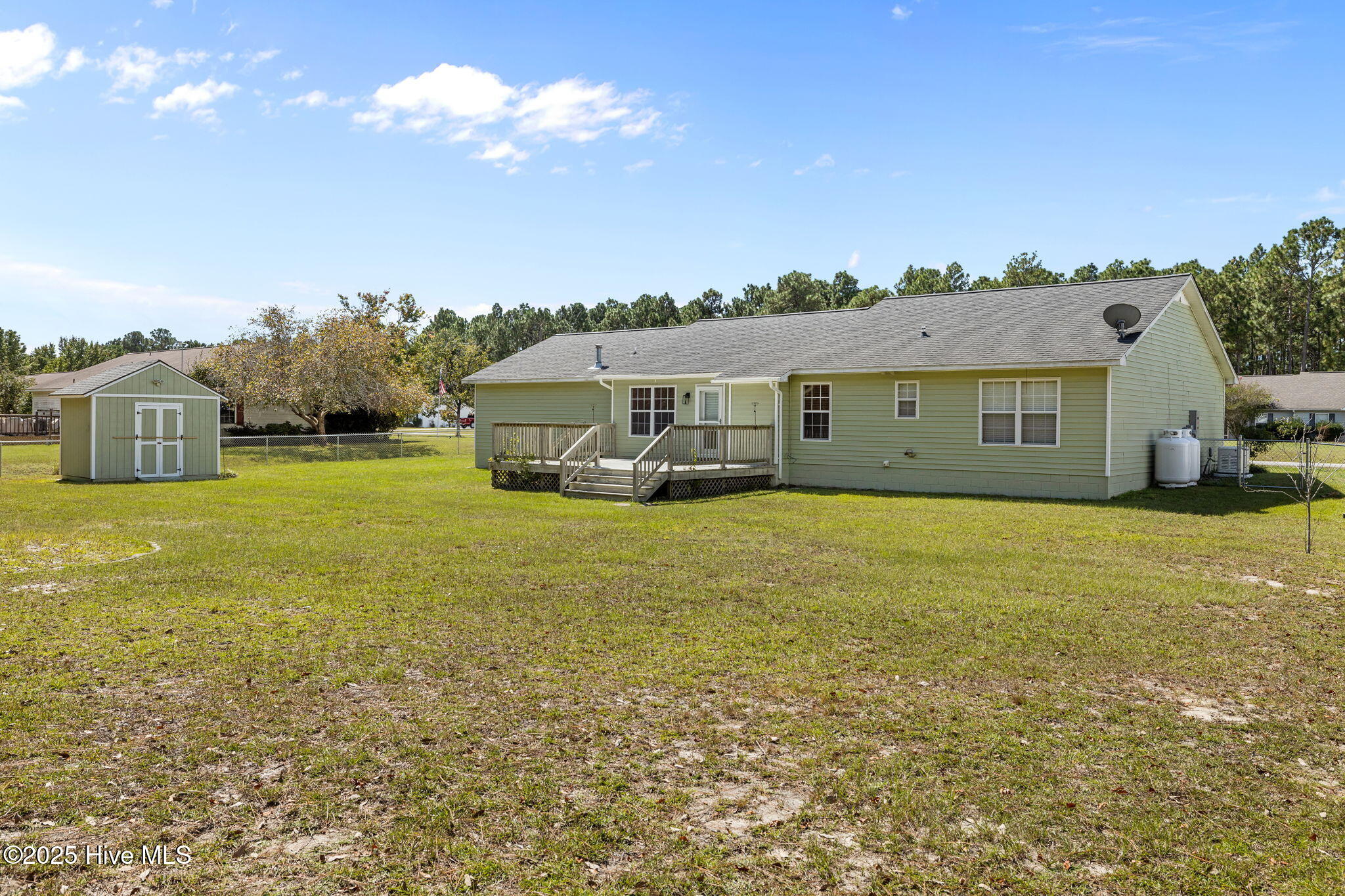 115 Countryside Court Newport, NC 28570 - Photo 23 of 52 10-web-or-mls-1S3A8617