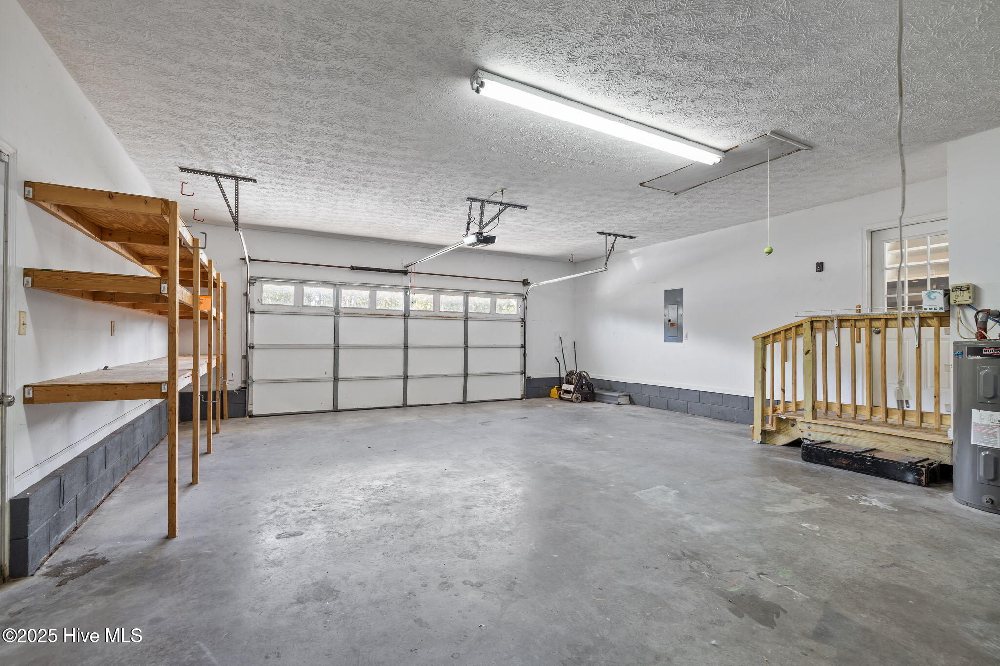 115 Countryside Court Newport, NC 28570 - Photo 27 of 52 2 Car garage