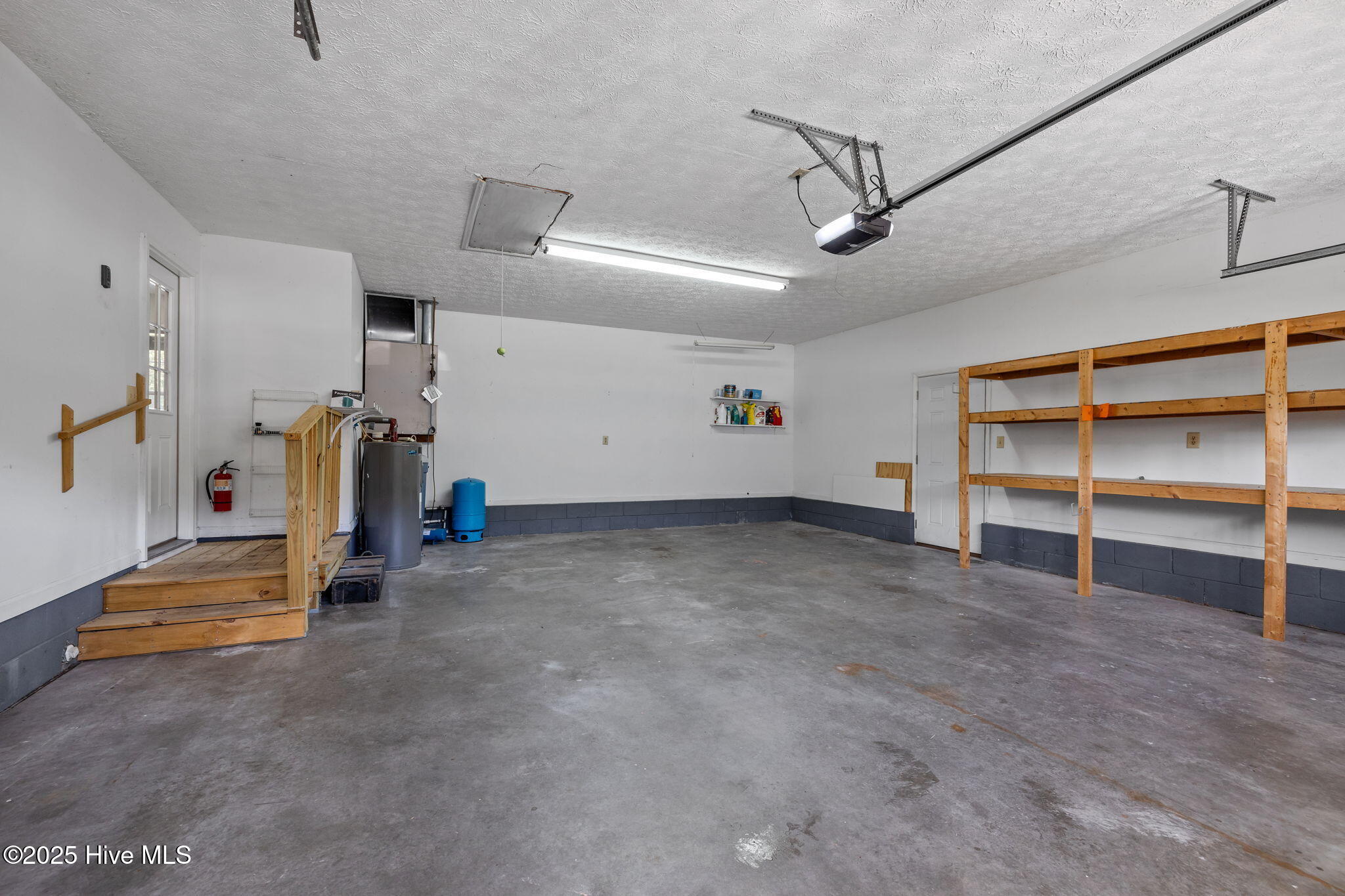 115 Countryside Court Newport, NC 28570 - Photo 28 of 52 Garage