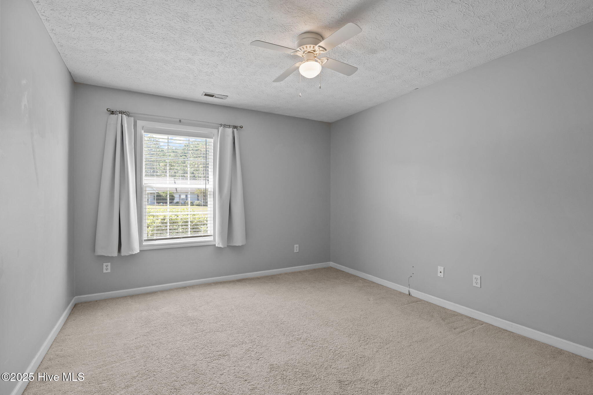 115 Countryside Court Newport, NC 28570 - Photo 37 of 52 37-web-or-mls-1S3A8809