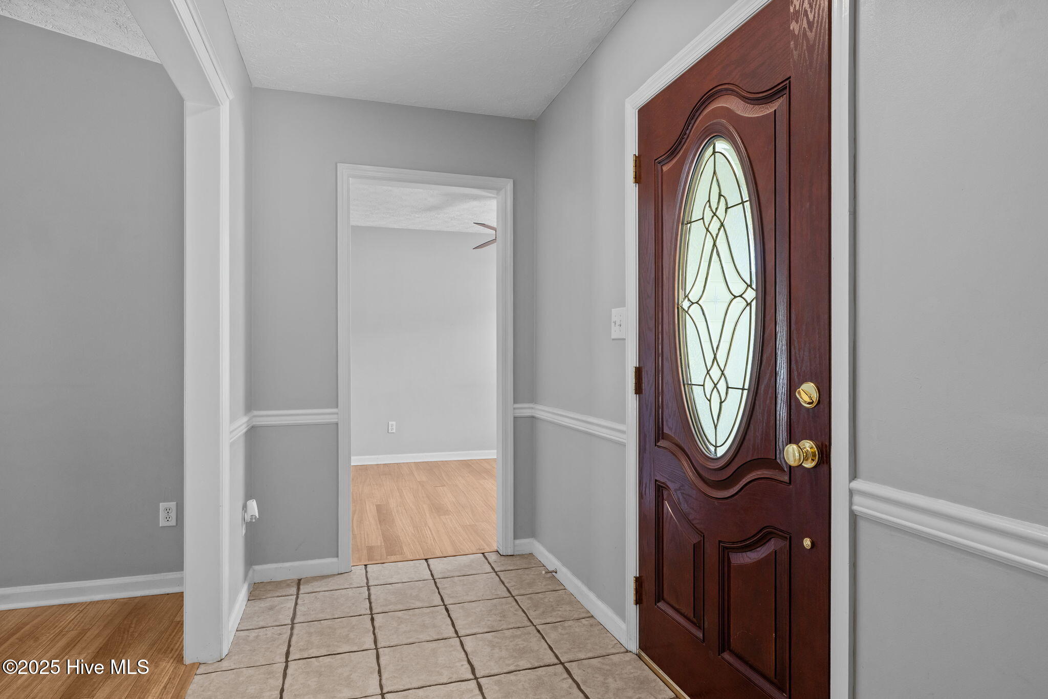 115 Countryside Court Newport, NC 28570 - Photo 5 of 52 Front entrance