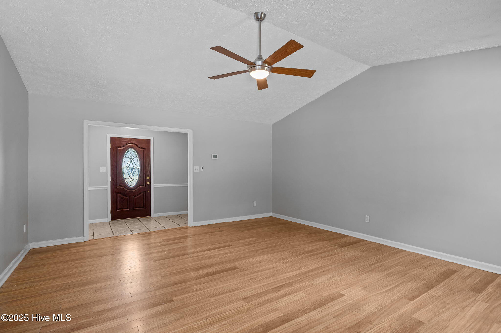 115 Countryside Court Newport, NC 28570 - Photo 7 of 52 Living Area