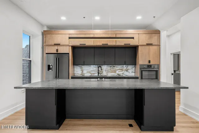 $4,500,000 | 713 Market Street, Knoxville, TN 37902