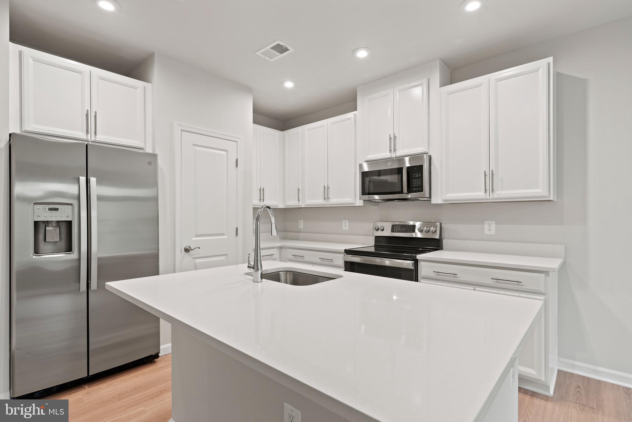 1669 Bandit Loop, Unit 308A Reston, VA 20190 - Photo 7 of 61 Gallery Image 7