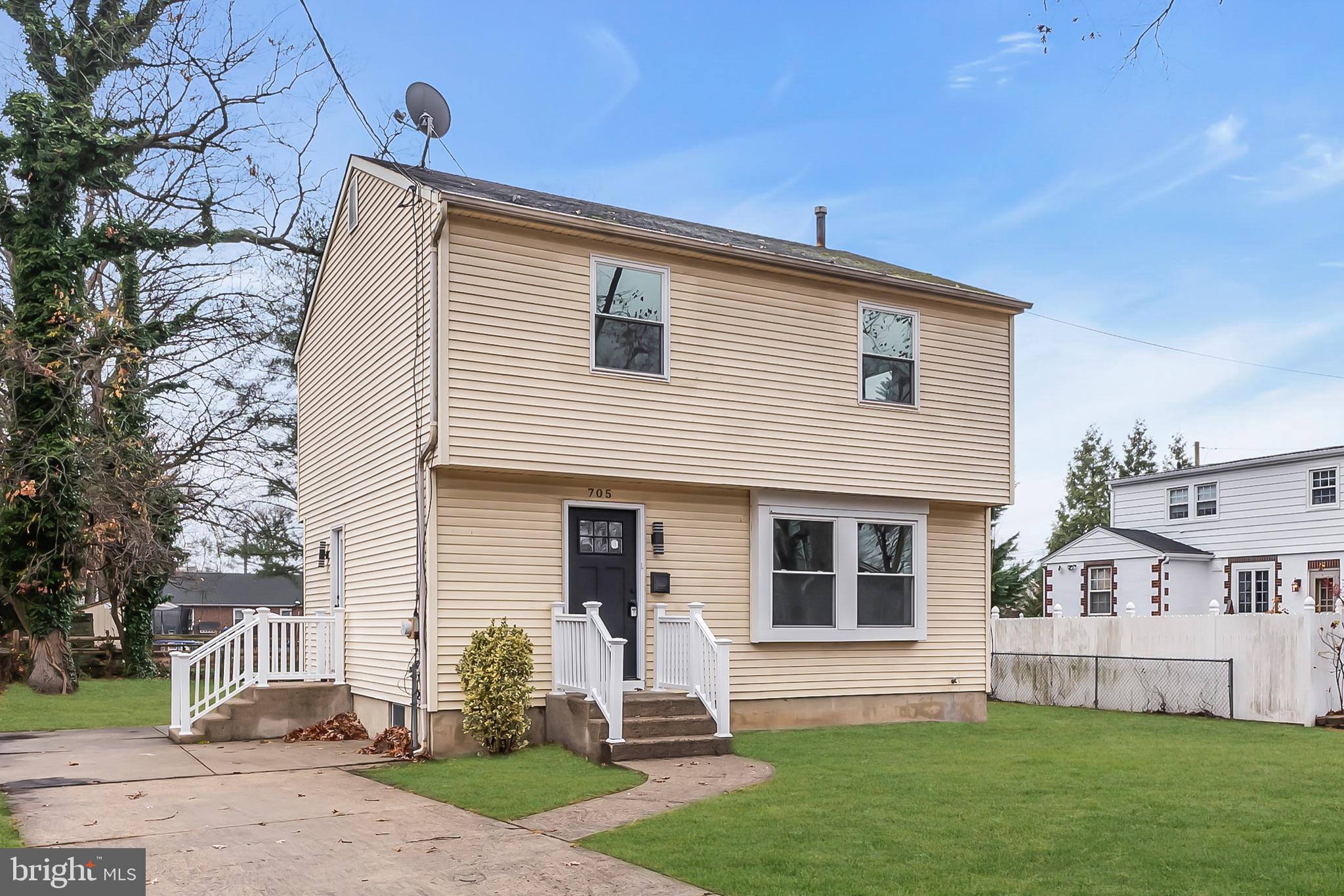 705 Chestnut Street Palmyra, NJ 08065 - Photo 1 of 16 Gallery Image 1