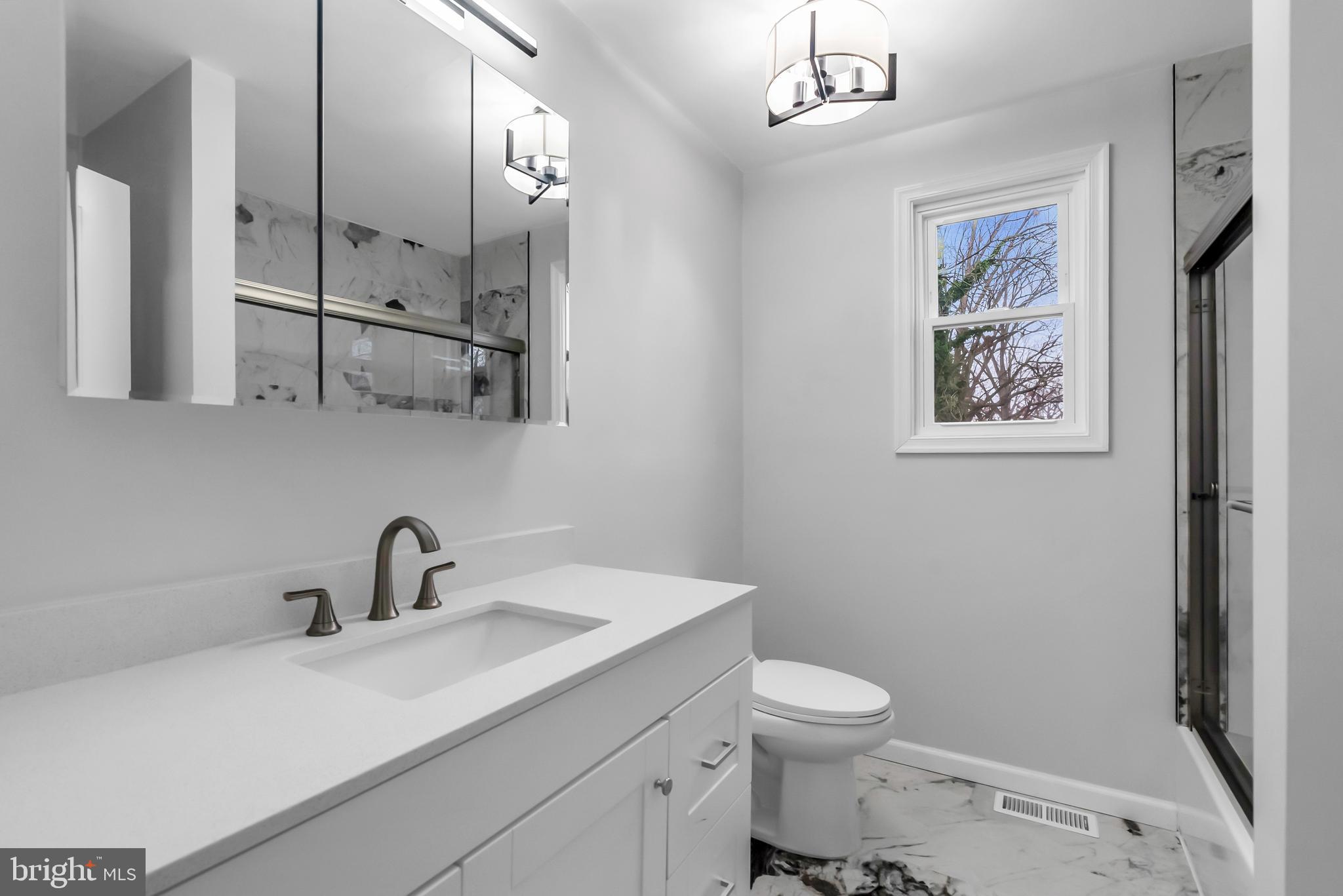 705 Chestnut Street Palmyra, NJ 08065 - Photo 8 of 16 Gallery Image 8