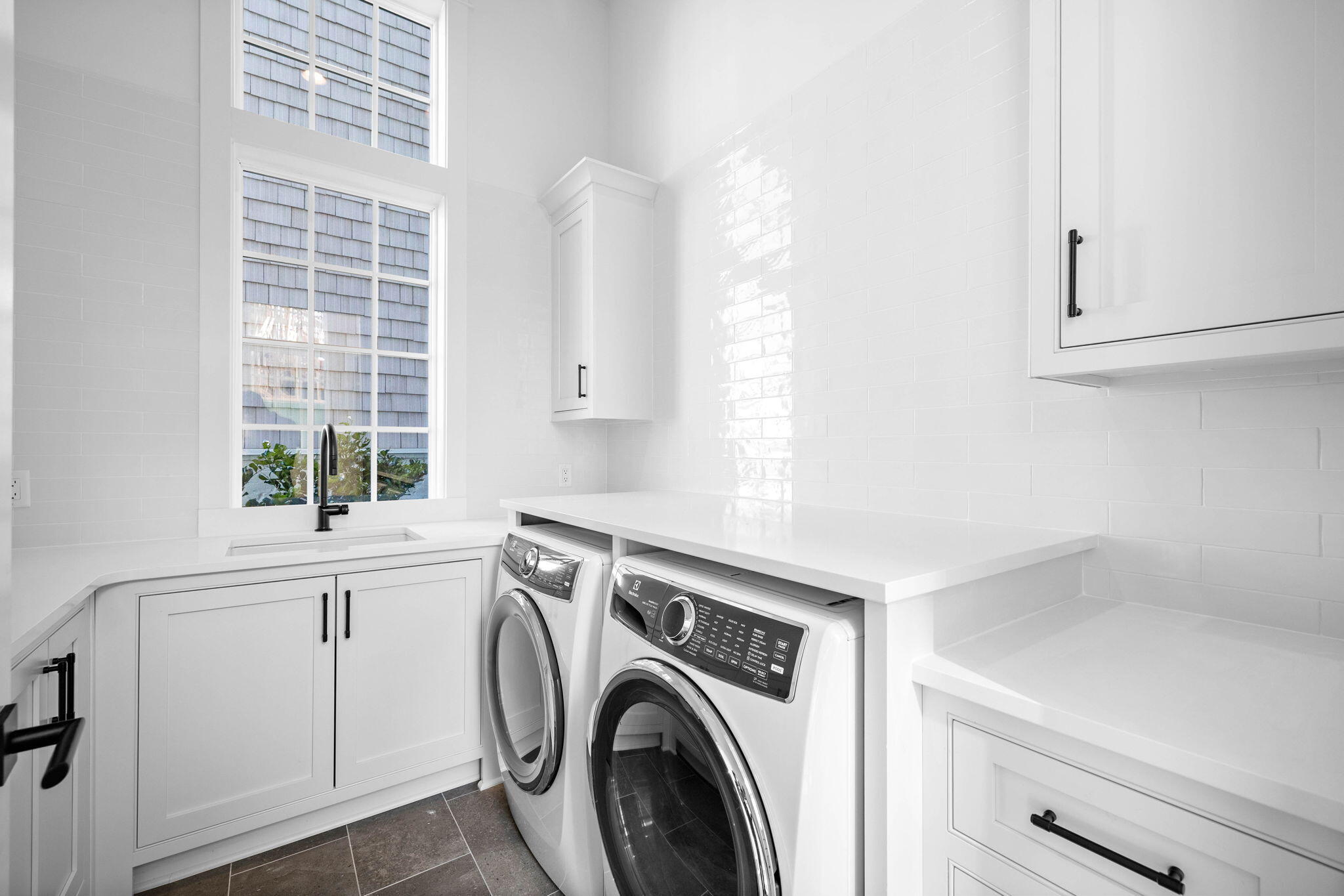 295 Golf Ridge Dr Inlet Beach Inlet Beach, FL 32461 - Photo 40 of 94 a view of a kitchen with washer and dryer