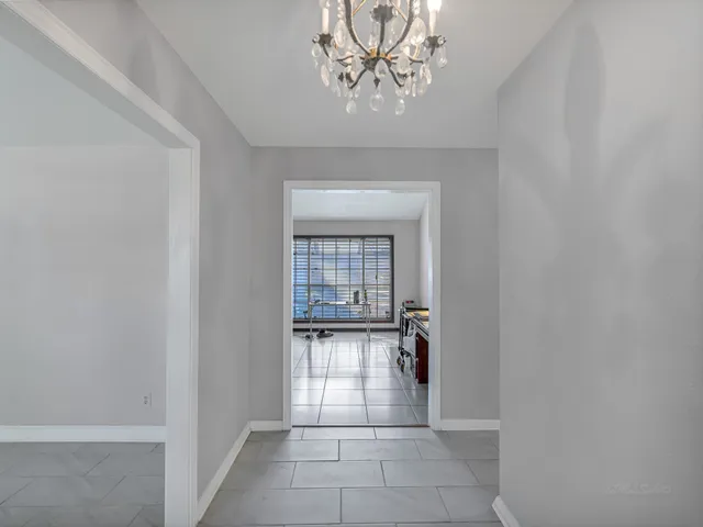 a view of entryway with a window