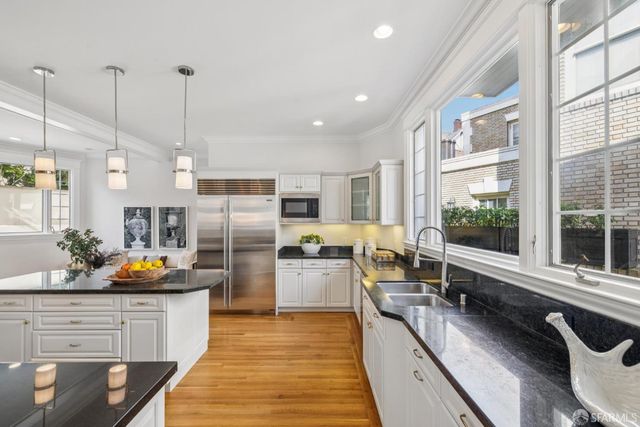 $9,950,000 | 3 Presidio Terrace, San Francisco, CA 94118