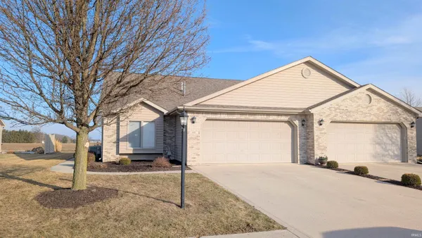 $250,000 | 808 Heatherwood Lane, Ossian, IN 46777