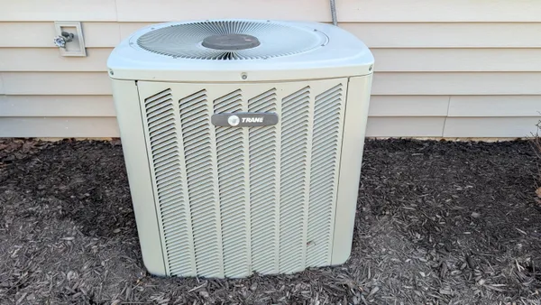 $250,000 | 808 Heatherwood Lane, Ossian, IN 46777