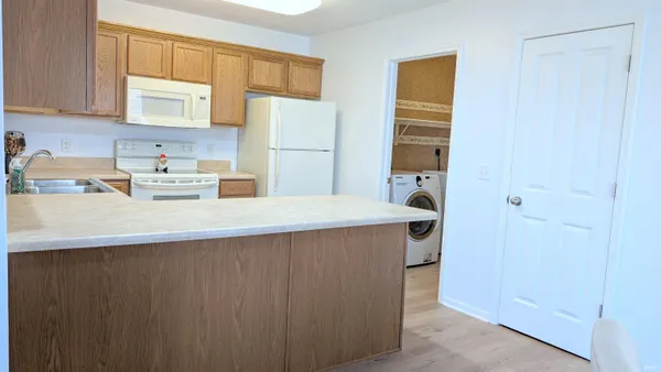 $250,000 | 808 Heatherwood Lane, Ossian, IN 46777