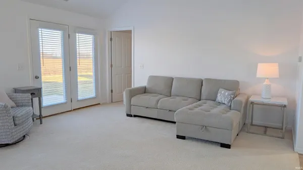 $250,000 | 808 Heatherwood Lane, Ossian, IN 46777