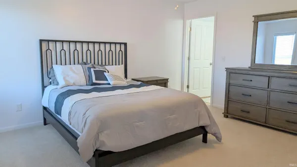 $250,000 | 808 Heatherwood Lane, Ossian, IN 46777