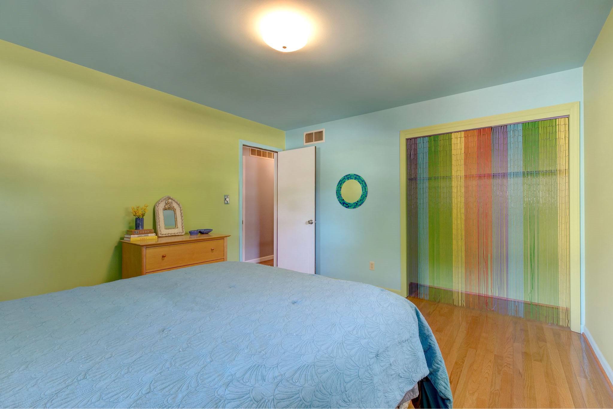 2015 South Georgetown Road Bloomington, IN 47401 - Photo 21 of 36 Gallery Image 21
