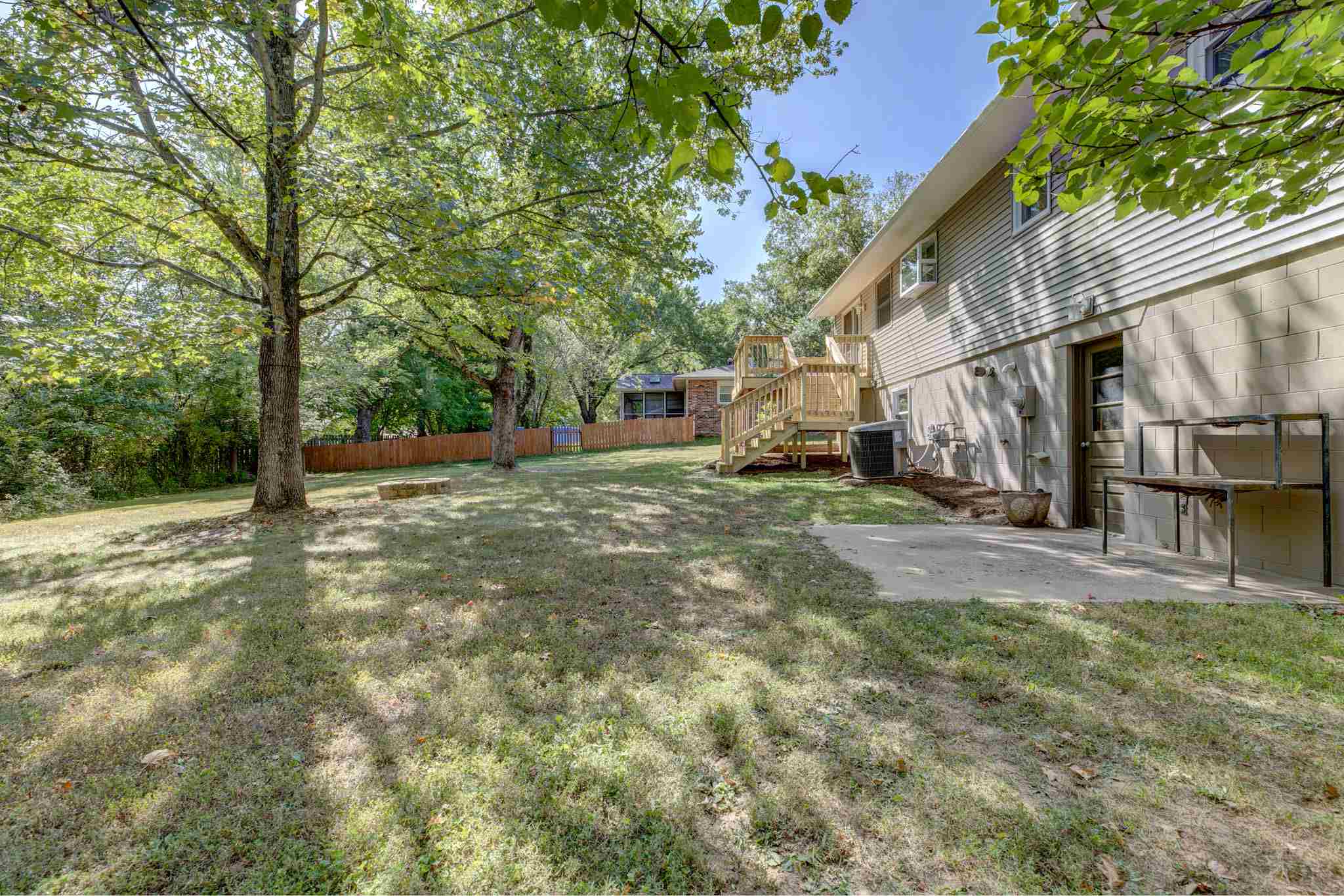 2015 South Georgetown Road Bloomington, IN 47401 - Photo 35 of 36 Gallery Image 35