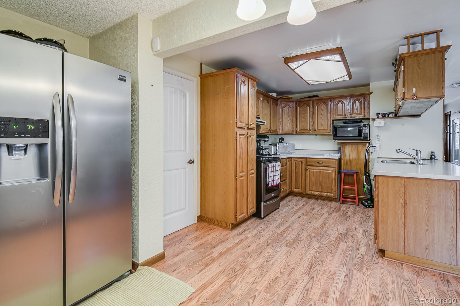 8236 Conifer Road Denver, CO 80221 - Photo 12 of 30 Gallery Image 12