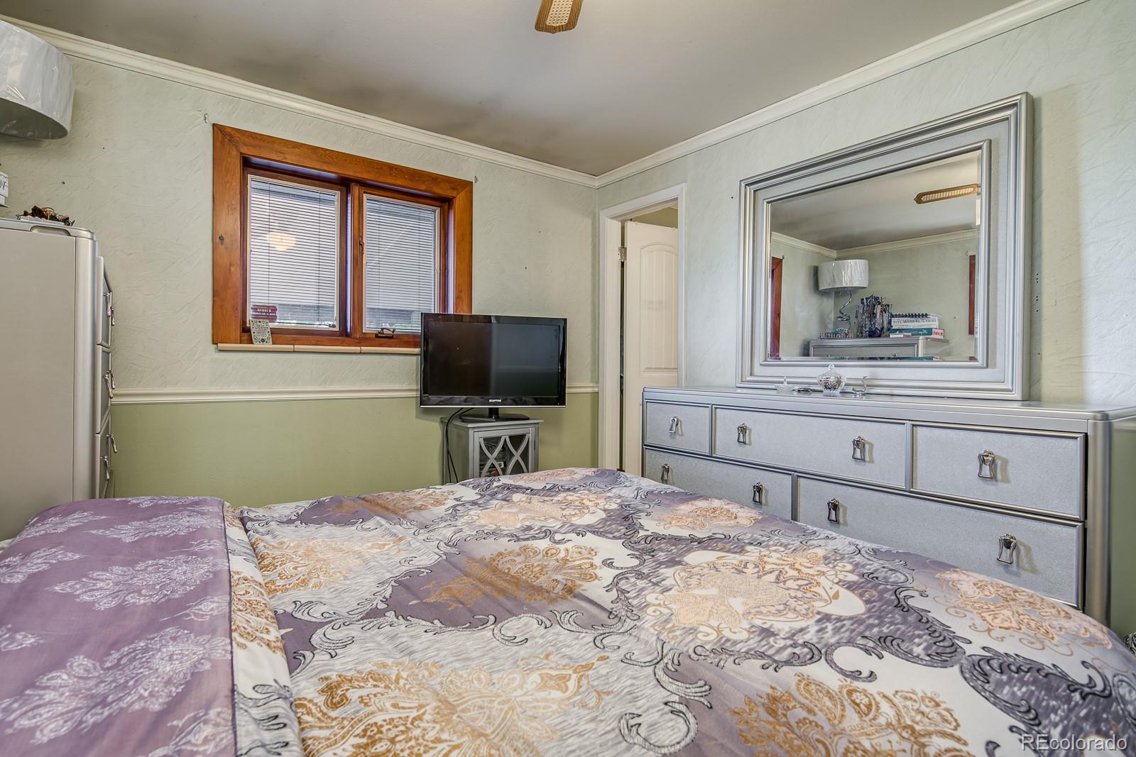 8236 Conifer Road Denver, CO 80221 - Photo 18 of 30 Gallery Image 18