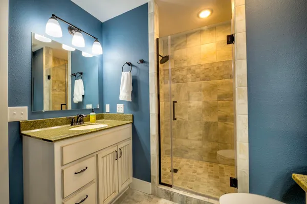 $539,900 | 908 Railroad Avenue West, Walker, MN 56484
