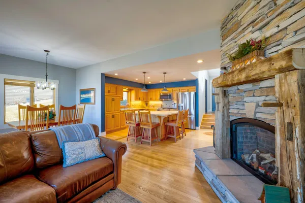 $539,900 | 908 Railroad Avenue West, Walker, MN 56484