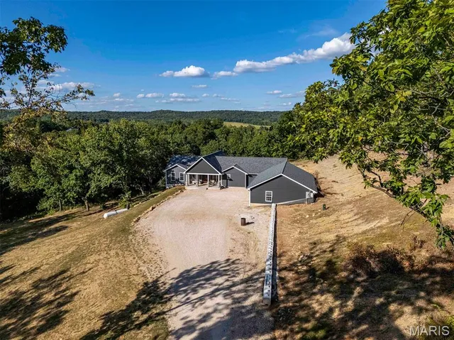 $529,000 | 12050 Pike 9162, Louisiana, MO 63353