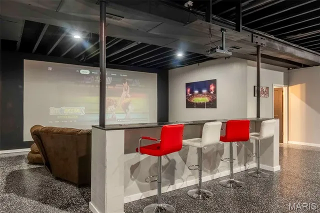 $529,000 | 12050 Pike 9162, Louisiana, MO 63353