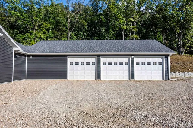 $529,000 | 12050 Pike 9162, Louisiana, MO 63353