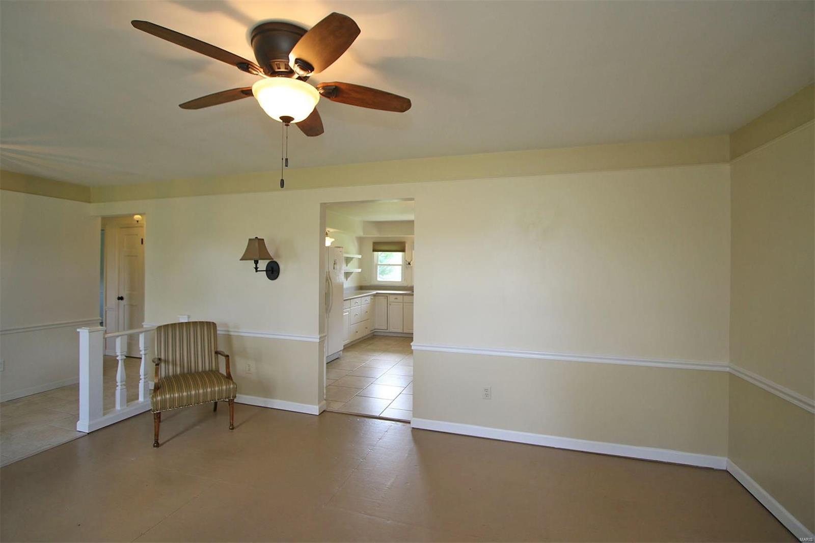 8344 Maple Grove Road Troy, IL 62294 - Photo 11 of 35