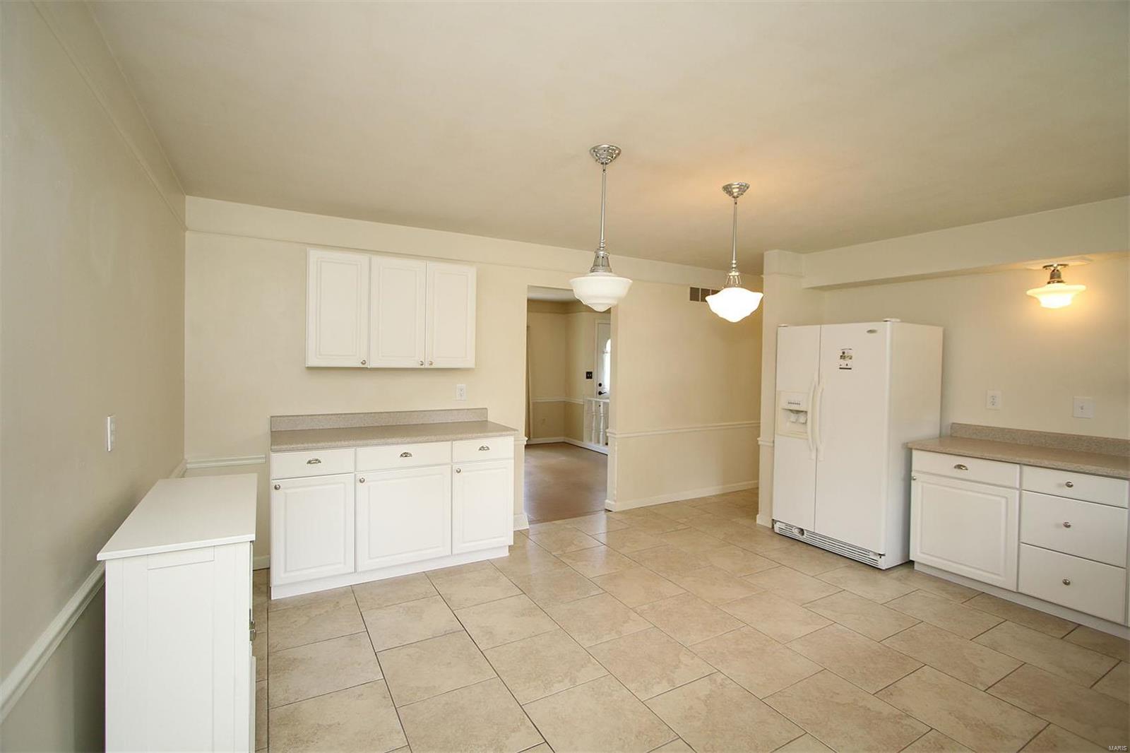 8344 Maple Grove Road Troy, IL 62294 - Photo 12 of 35