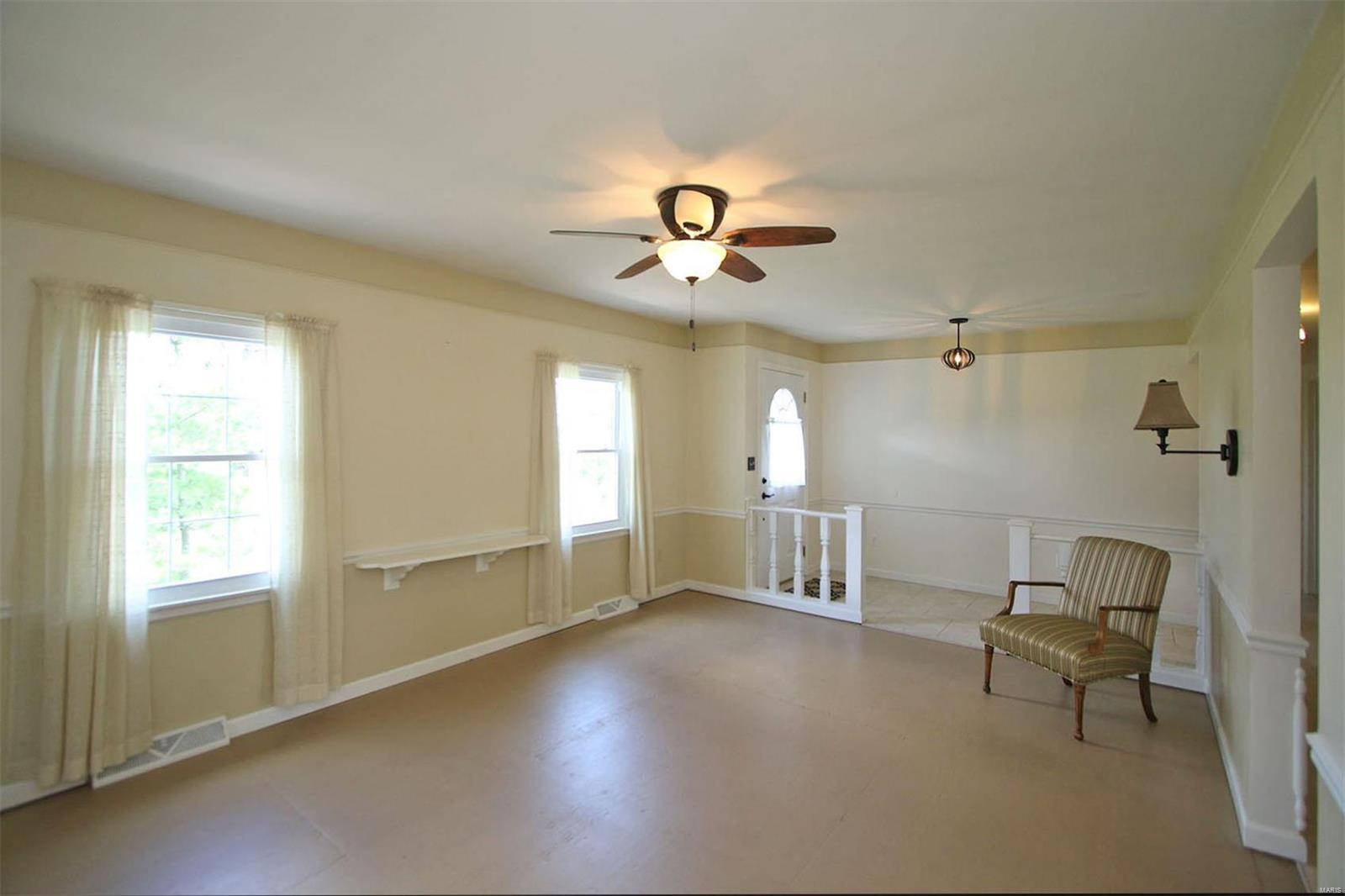 8344 Maple Grove Road Troy, IL 62294 - Photo 9 of 35