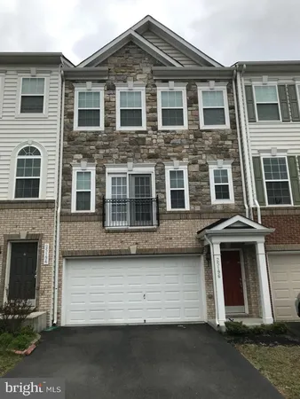 $3,300 | 25196 Prairie Fire Square, Aldie, VA 20105