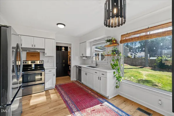 $535,000 | 201 Pinewood Drive, Apex, NC 27502