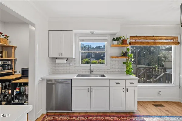 $550,000 | 201 Pinewood Drive, Apex, NC 27502