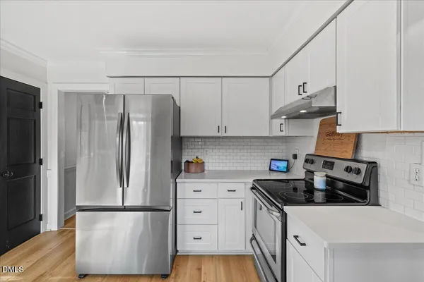 $550,000 | 201 Pinewood Drive, Apex, NC 27502