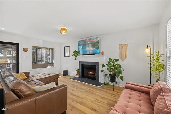 $535,000 | 201 Pinewood Drive, Apex, NC 27502