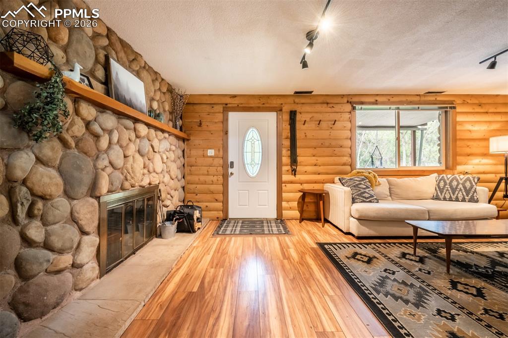 8850 Chipita Park Road Cascade, CO 80809 - Photo 33 of 50