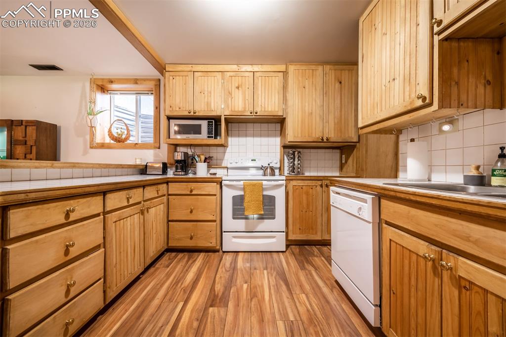 8850 Chipita Park Road Cascade, CO 80809 - Photo 41 of 50