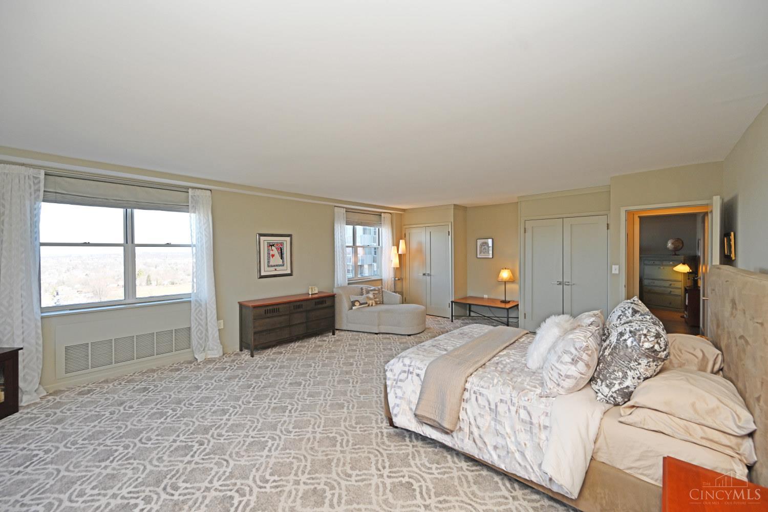 2444 Madison Road, Unit 1106 Cincinnati, OH 45208 - Photo 49 of 75 Gallery Image 49