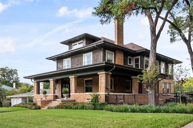 $2,250,000 | 1112 Elizabeth Boulevard, Fort Worth, TX 76110