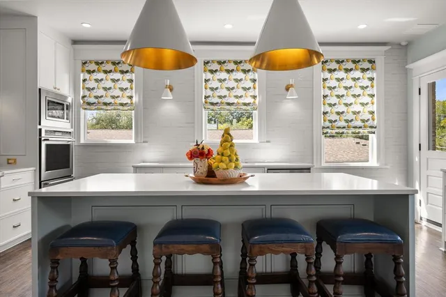 $2,250,000 | 1112 Elizabeth Boulevard, Fort Worth, TX 76110