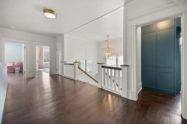 $2,250,000 | 1112 Elizabeth Boulevard, Fort Worth, TX 76110